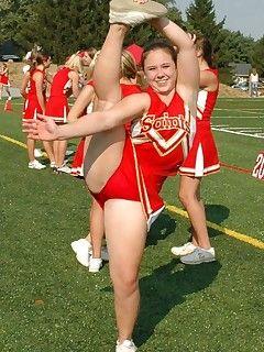 Cheerleaders upskirt