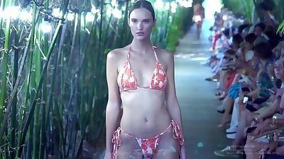 best of Show naked girls fashion