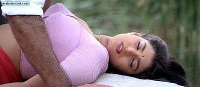 Actress kasthuri full boob pic